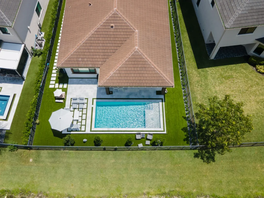 pool deck resurfacing